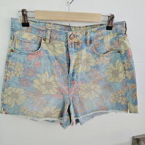 American Eagle Distressed Hem Floral Shorts